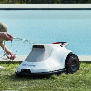 IPX6 atsparus vandeniui