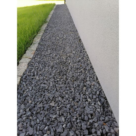 Bazalto skalda 30-60mm Pakuotė 1200kg Bazalto skalda 30-60mm Pakuotė 1200kg